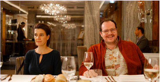 Pia Hierzegger und Thomas Mraz als befreundetes Paar komplettieren das Quartett.