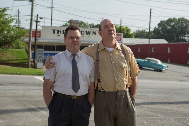 Die Brüder Maurice und Richard McDonalds (John Carroll Lynch und Nick Offerman) als kreuzbrave Fastfood-Entwickler, die das Nachsehen haben.