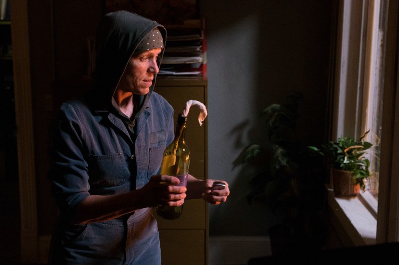 Abfackeln, die nächste Eskalationsstufe der Mildred Hayes. "Three Billboards" feiert Kompromisslosigkeit und Härte und lädt das Publikum dazwischen zum Lachen ein.