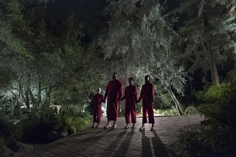 Untote oder Rache durch das plötzlich befreite Selbst aus dem eigenen Unbewussten? Jordan Peele treibt in "Wir" recht unbekümmert seinen Schalk mit dem Publikum.