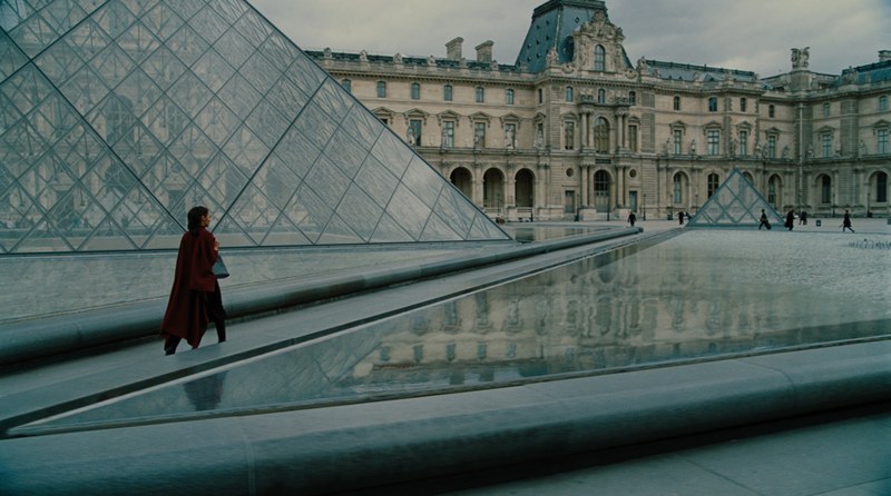 Paris heute: Die Geschichte von "Wonder Woman" ist in eine Rahmenhandlung eingebettet, die in Rückblicken erzählt wird.