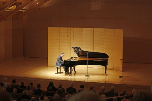 Begeisterte das Publikum: Der Schweizer Pianist Francesco Piemontesi (Foto: Schubertiade)
