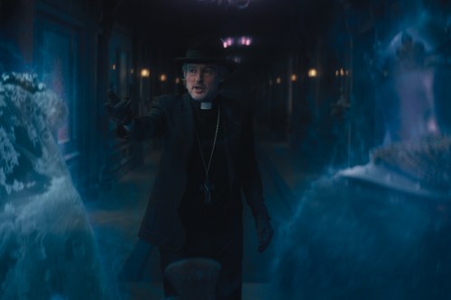 Da hilft kein Exorzismus: Owen Wilson als trinkfester Pastor.
