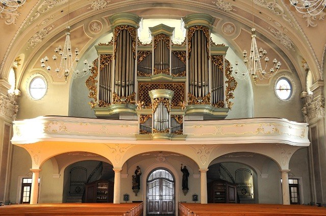 Rieger-Orgel in Höchst, 60 Jahre alt, mit 39 Registern. (Foto: Gert Rusch)