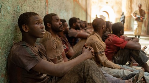 Im libyschen Gefängnis regieren Gewalt unf Brutalität. (Foto: X-Verleih)