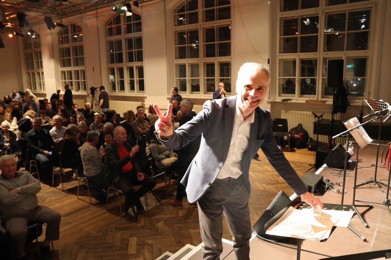 Jack Ströher feierte seinen 60. Geburtstag auf der Bühne des Pförtnerhauses Feldkirch (Foto: Arno Meusburger)