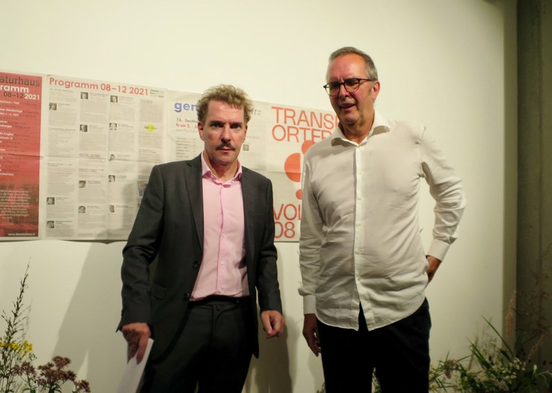 Festredner Paul Jandl und der Präsident des Literaturhauses Roman Banzer
