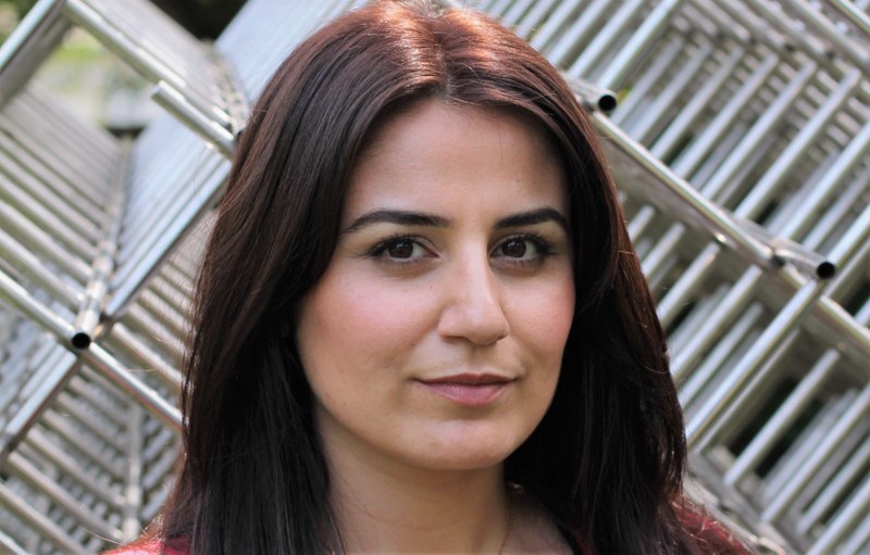 Karosh Taha erhält den „Hohenemser Literaturpreis für deutschsprachige Autoren nicht-deutscher Muttersprache 2019“ (Foto: Havin Al-Sindy)