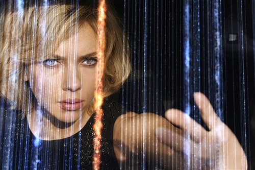 Hypersensibel, hypereiskalt, hypertödlich: Scarlett Johansson ist einfach hyper.
