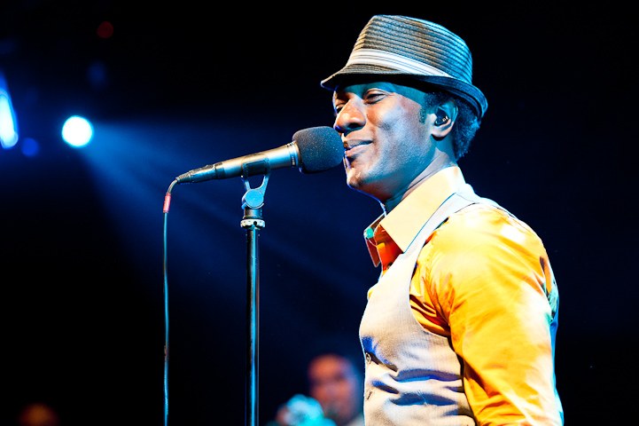 Aloe Blacc überzeugte auch mit seiner Bühnenpräsenz.