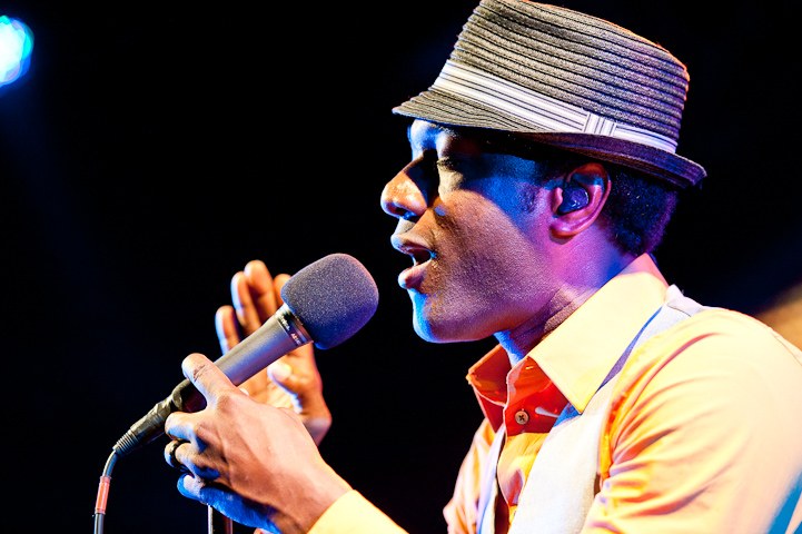 Soulmusik in der Tradition von Marvin Gaye oder Bill Withers.