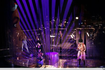 Die österreichische Erstaufführung der Oper "American Lulu" von Olga Neuwirth gab Anlass zu Diskussionen. Sie wurde mit einem hervorragenden Ensemble interpretiert sowie mit einem überzeugenden Regiekonzept in Szene gesetzt. (Foto: Bregenzer Festspiele)