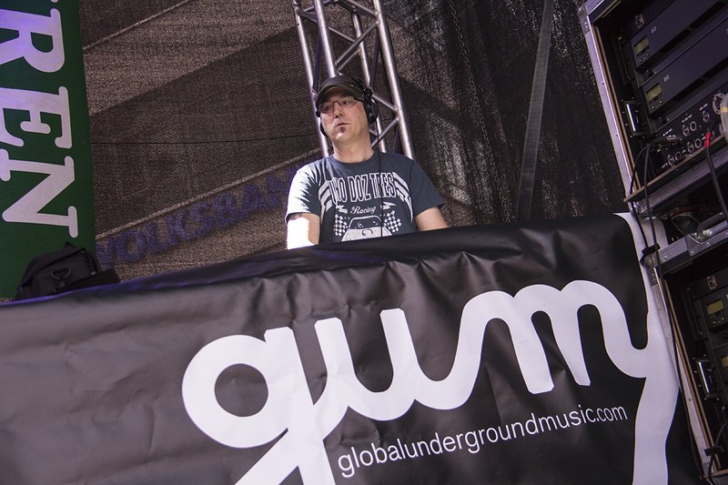 Warm-up durch GUM-Global Underground Music