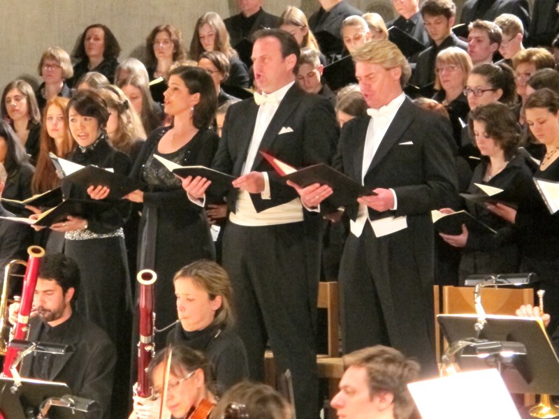 Exzellent besetzt ist heuer das Solistenquartett, v.l.n.r. Sunhae Im, Sopran, Martina Gmeinder, Alt, Michael Heim, Tenor, und Paul Armin Edelmann, Bass (Fotos: Fritz Jurmann)
