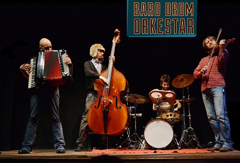 Das Baro Drom Orkestar war zu Gast im Bahnhof Andelsbuch.
