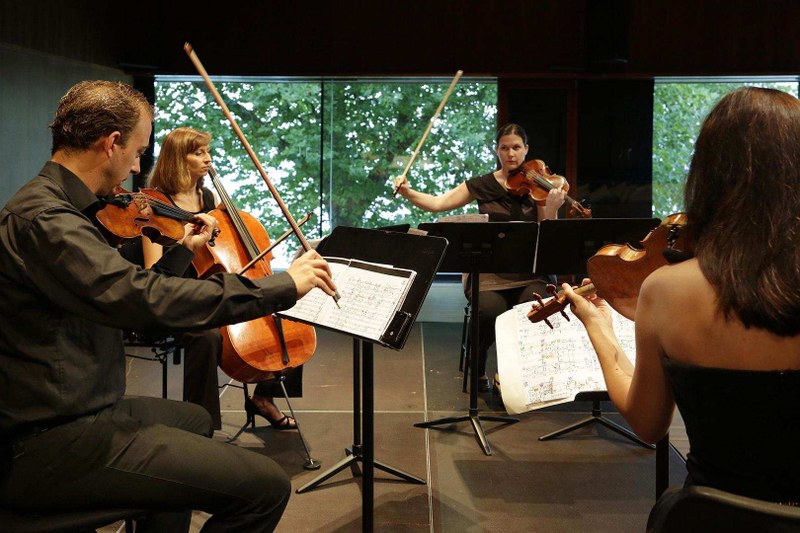 Das Ensemble LUX musizierte mit bewundernswerter Konzentration und nahm die „Eigenverantwortung" im Streichquartett von G.F. Haas mit Freude wahr. (Foto: Bregenzer Festspiele)