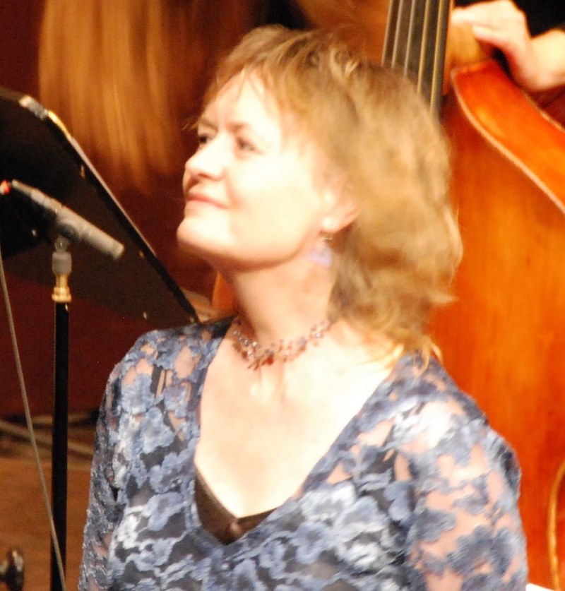 Die englische Komponistin Sally Beamish ist zum Konzert angereist