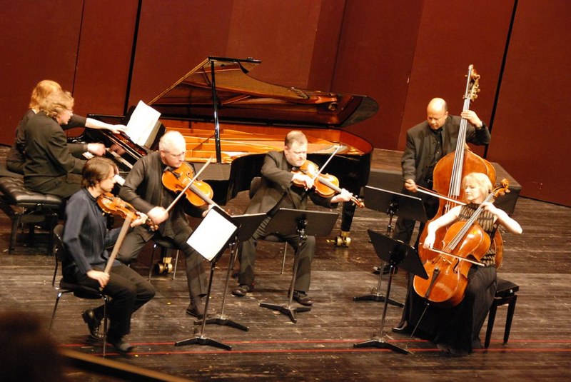 "Brodsky Quartet", Piers Lane, Klavier und Leon Bosch, Kontrabass fanden viel Zustimmung