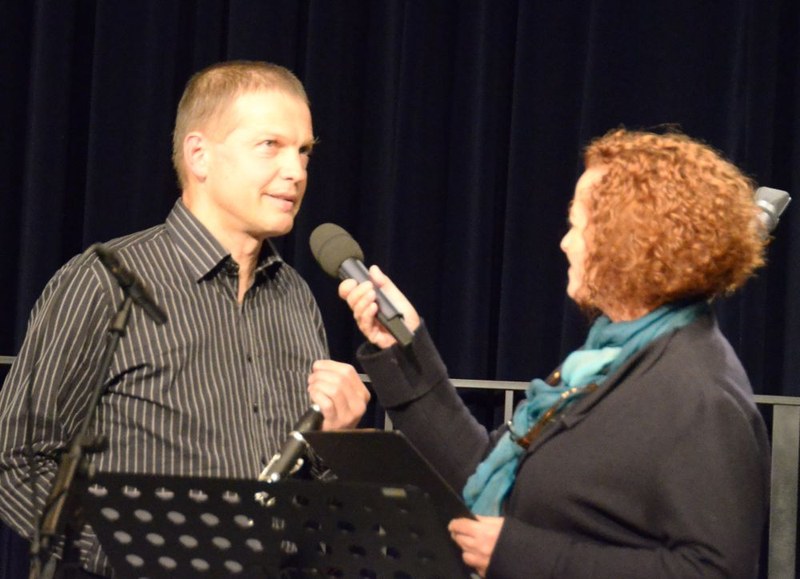 Bettina Waldner-Barnay im Gespräch mit Martin Schelling...