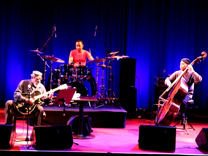 Das "Music Revelation Ensemble" diesmal zu dritt