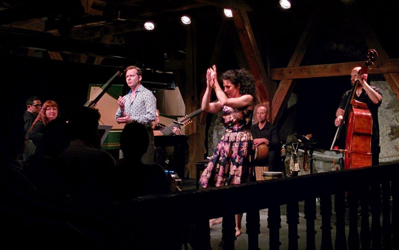 Ein Abend mit mediterraner Musik, Gesang und Tanz