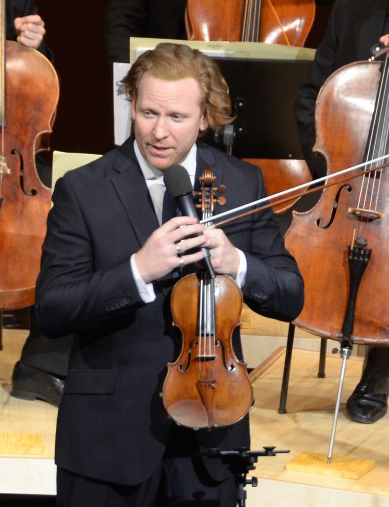 Der Geiger Daniel Hope ist ein Weltstar, der auch die humanistische Werterhaltung seines Lehrers und Mentors Jehudi Menuhin weiter trägt.
