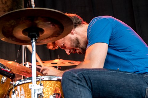 ... und Sylvain Darrifourcq an den Drums (alle Fotos: Stefan Hauer)