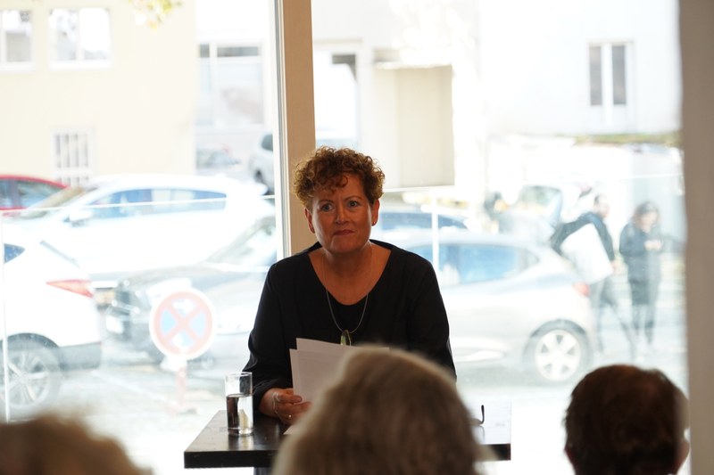 Bettina Barnay las aus "Scharzenbergs Notizen", die zum Weiterdenken anregten.