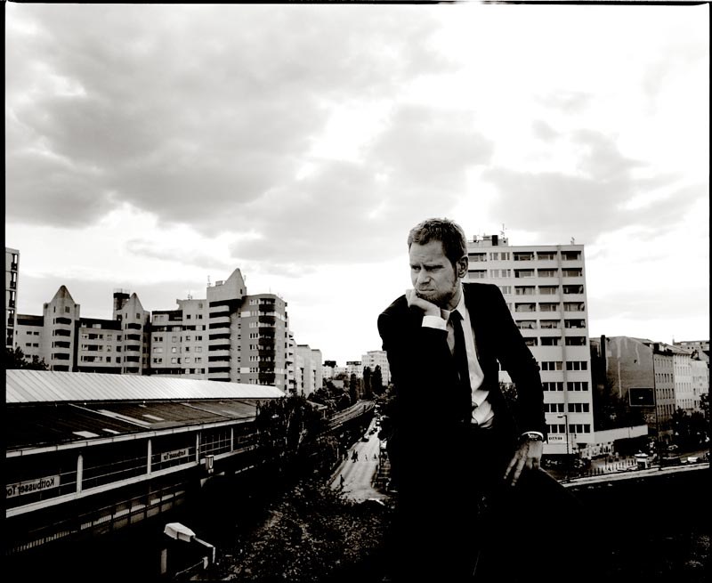 Sänger Peter Fox ist wieder mit seinen alten Bandkollegen unterwegs (Foto Eric Weiss, Felix Broede).