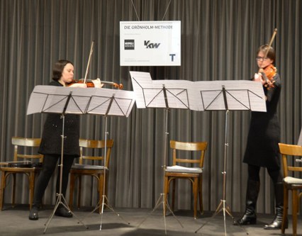 Anita Martinek und Gyöngyi Ellensohn spielten mit einer großen klanglichen Ausdruckspalette
