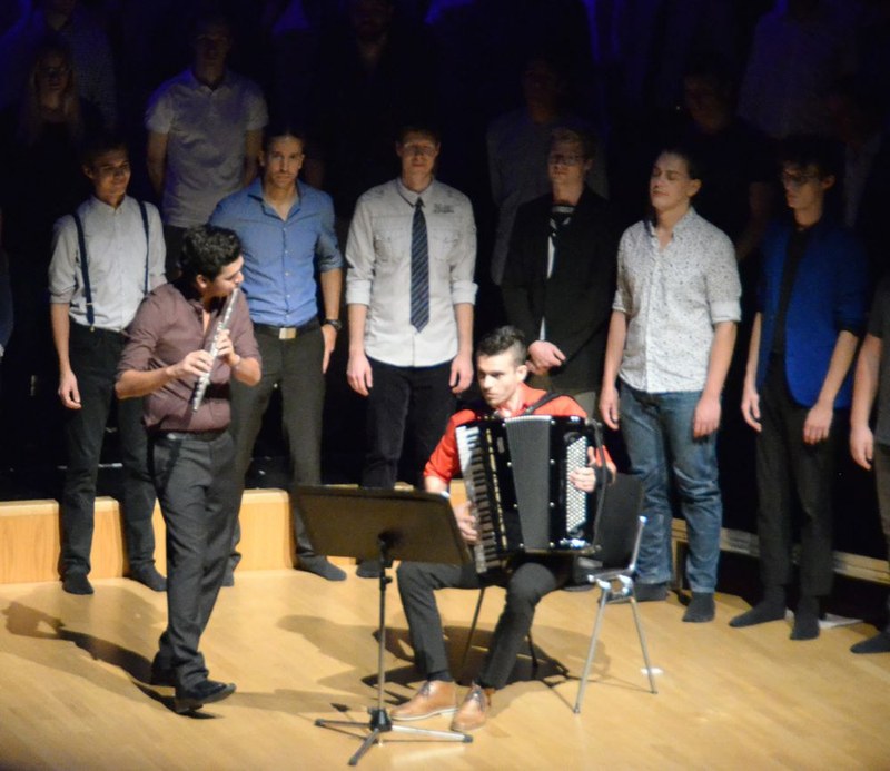 Juan Carlos Diaz Bueno (Flöte) und Raphael Brunner (Akkordeon) faszinierten mit ihrer lyrischen Spielart und ihrer intensiven musikalischen Kommunikation.