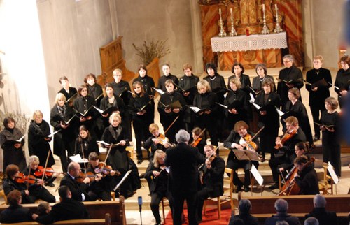 Das "Collegium Instrumentale" und die Frauen des Madrigalchores in Bildsteine