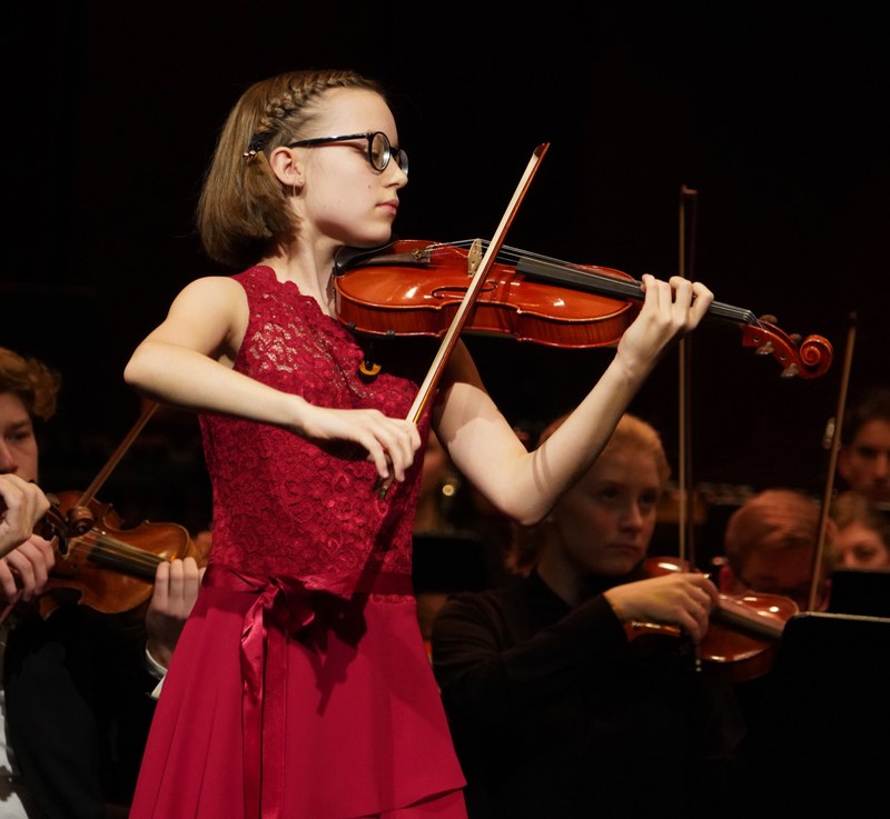 Philomene Schmolly faszinierte mit ihrer Spieltechnik und ihrer lebendigen musikalischen Ausdruckskraft.