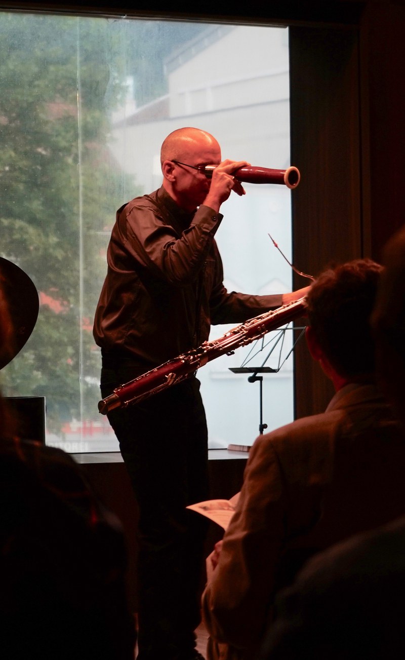 Wenn Werner Pirchner gespielt wird, kommt Humor in den Konzertsaal. Der Fagottist Robert Gillinger spielte das Werk "Mit FaGottes Hilfe" mit viel Gespür für die musikalischen Inhalte.