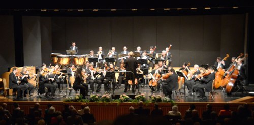 Mit seiner aktuellen Produktion gastierte das Symphonieorchester Vorarlberg unter der Leitung von Ola Rudner auch bei den Abonnementkonzerten in Lustenau.