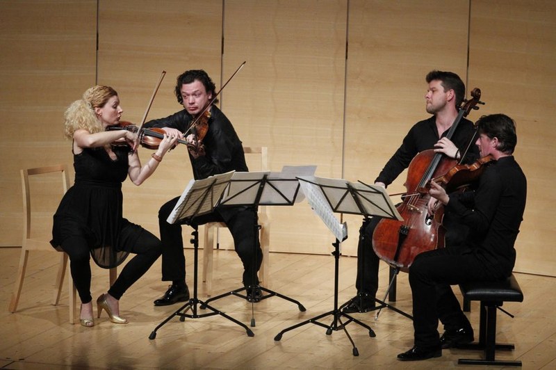 Das "Pavel Haas Quartett" formte die Werke von Schubert, Dvorak und Brahms in einem ausgeprägten musikalischen Dialog miteinander aus. (Foto: Schubertiade)
