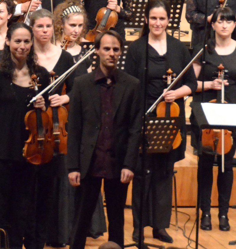 Johannes Berauer freute sich über den Applaus für sein Werk "Three Movements for Strings", das erstmals in Europa zu hören war.