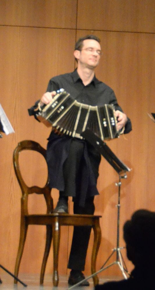 Der Bandoneonist und Komponist Luciano Jungmann verlieh der Musik eine besondere Note.