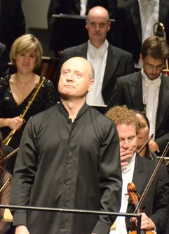 Paavo Järvi leitet seit fünf Jahren das hr-Sinfonieorchester und übernahm im vergangenen Jahr zusätzlich die Leitung des Orchestre de Paris.