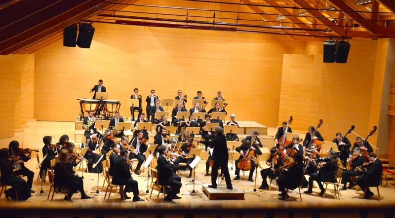 Das Symphonieorchester Vorarlberg gastierte im Schwarzenberger Angelika Kauffmannsaal mit Werken von Brahms und Schubert. Im Mittelpunkt stand der klangsinnliche Geiger Ilya Gringolts.