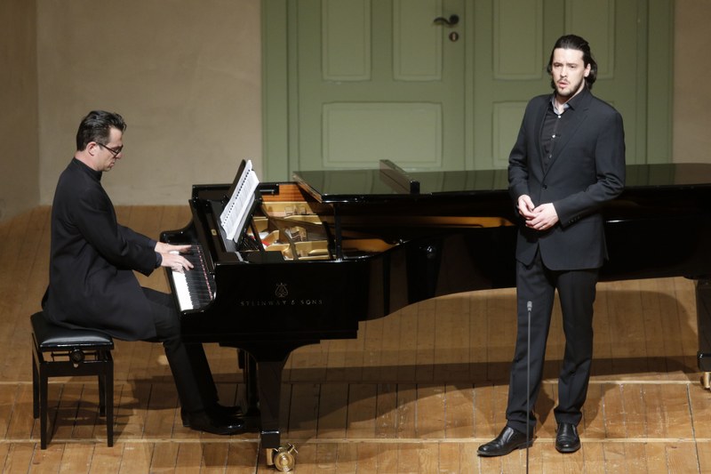 Andrè Schuen und Daniel Heide führten die Zuhörenden bei der Schubertiade Hohenems auf eine imaginiere Reise in den Süden und begeisterten mit ihren Darbietungen auf allen Linien. (Foto: Schubertiade)