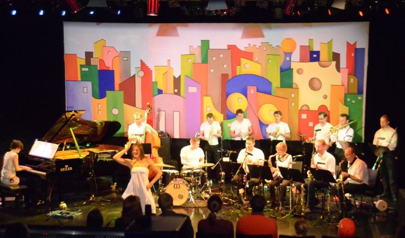 Das Jazzorchester Vorarlberg erfreute junge und ältere KonzertbesucherInnen mit einer lohnenswerten Konzertidee.
