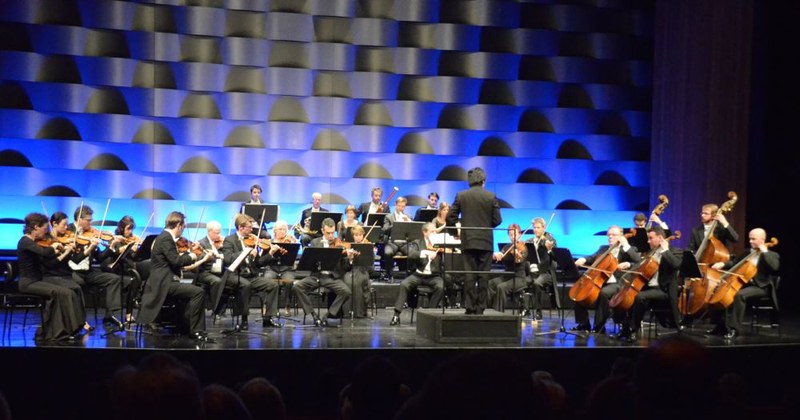 Das Württembergische Kammerorchester Heilbronn war ein hervorragender Partner und profilierte sich mit einem schönen Gesamtklang und guten Solisten.