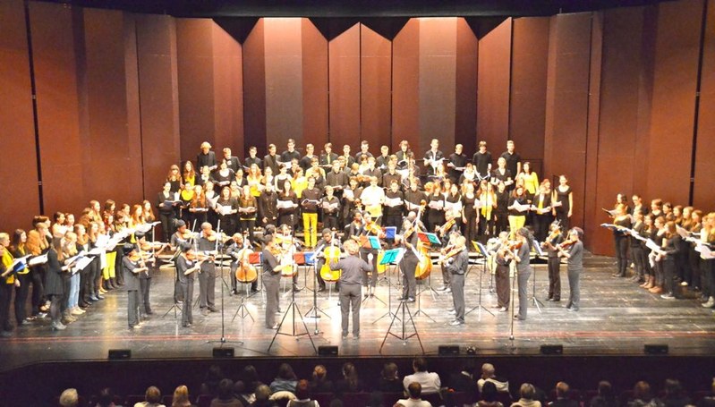 Der gemeinsame Auftritt des "Bochabela String Orchestras" sowie dem Chor des Musikgymnasiums Feldkirch war für alle Beteiligten und die Zuhörenden ein Ereignis.