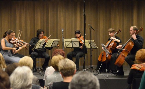 Das erste Konzert der Reihe "Kammermusik im Museum" - KiM - mit dem "ensemble plus" war in mehrerlei Hinsicht ein Erfolg.