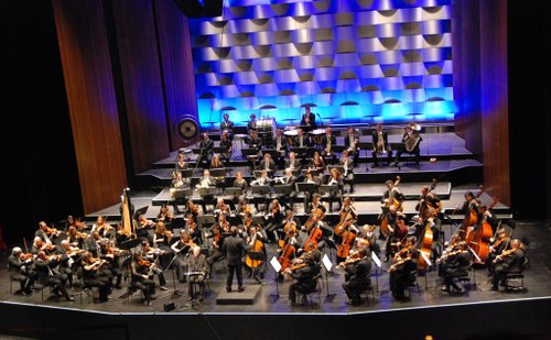 Das Symphonieorchester Vorarlberg setzte die erfolgreiche Reihe mit dem Erzähler Michael Köhlmeier fort