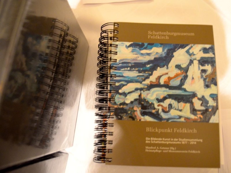 490 Exponate umfasst die Studiensammlung des Schattenburgmuseums. Die Zeichnungen und Bilder sind im neu erschienen Katalog "Blickpunkt Feldkirch" versammelt.