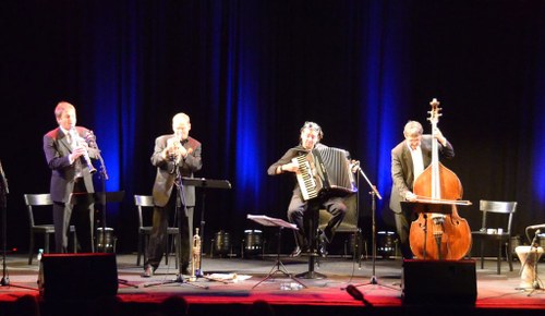 Martin Schelling, Stefan Dünser, Goran Kovacevic und Martin Deuring sind bewundernswert vielseitige Musiker, die die Szene in Vorarlberg maßgeblich bereichern.