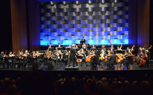 Gut aufgestellt, mit sehr beeindruckenden Solistinnen und Solisten in den Reihen der Holzbläser, musizierte das Symphonieorchester Vorarlberg beim dritten Abonnementkonzert.