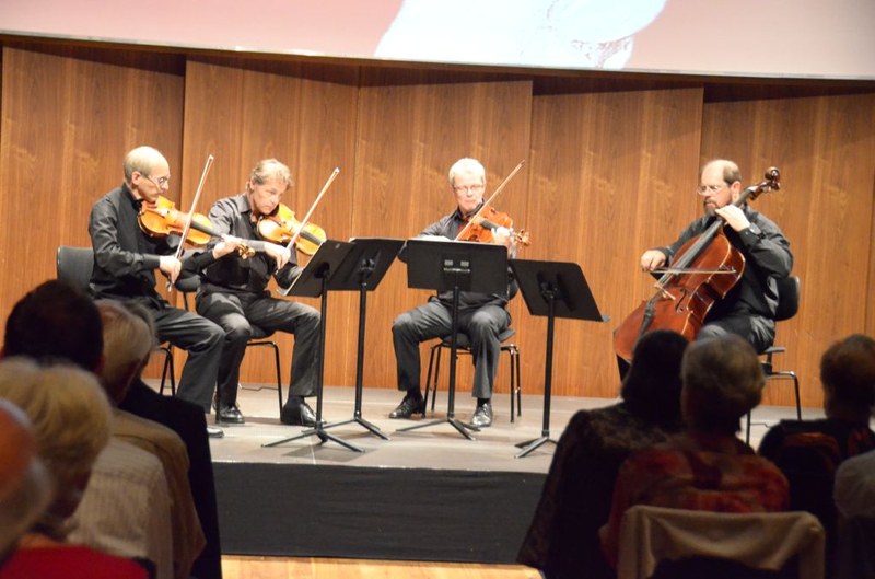 Das EOS Quartett Wien präsentierte ein frühes Streichquartett von Beethoven und überzeugte vor allem mit Glanerts zweitem Streichquartett.